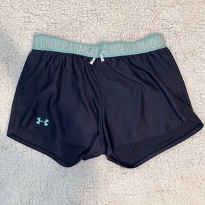 Under Armour Loose Fit Shorts